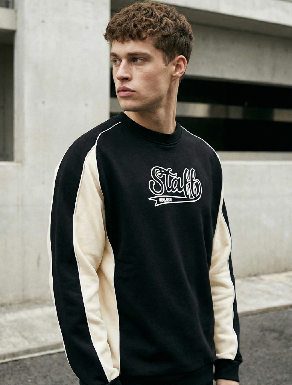 Bluza Staff ke black & milk reflective