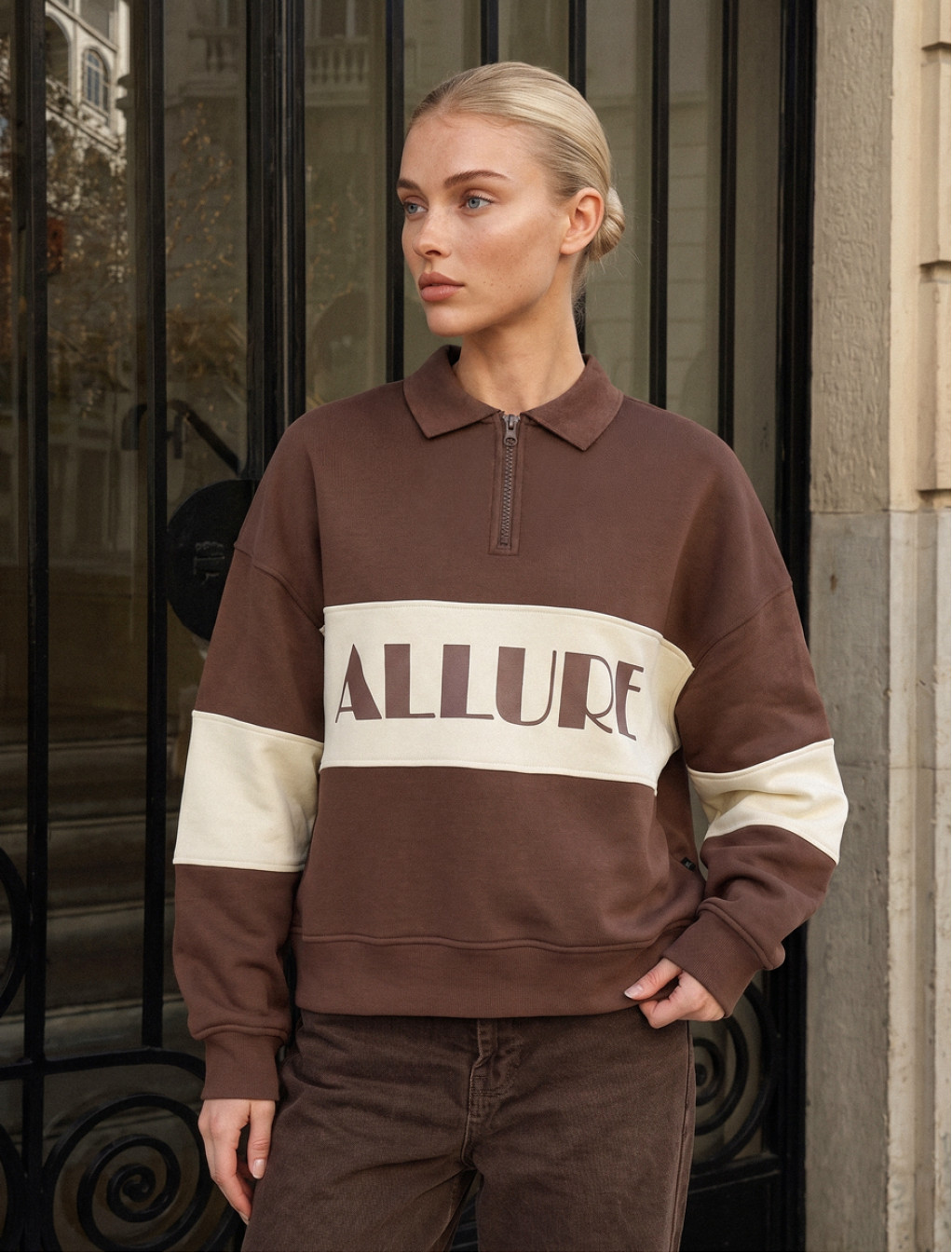 Olimpijka Staff mok brown & milk oversize fleece