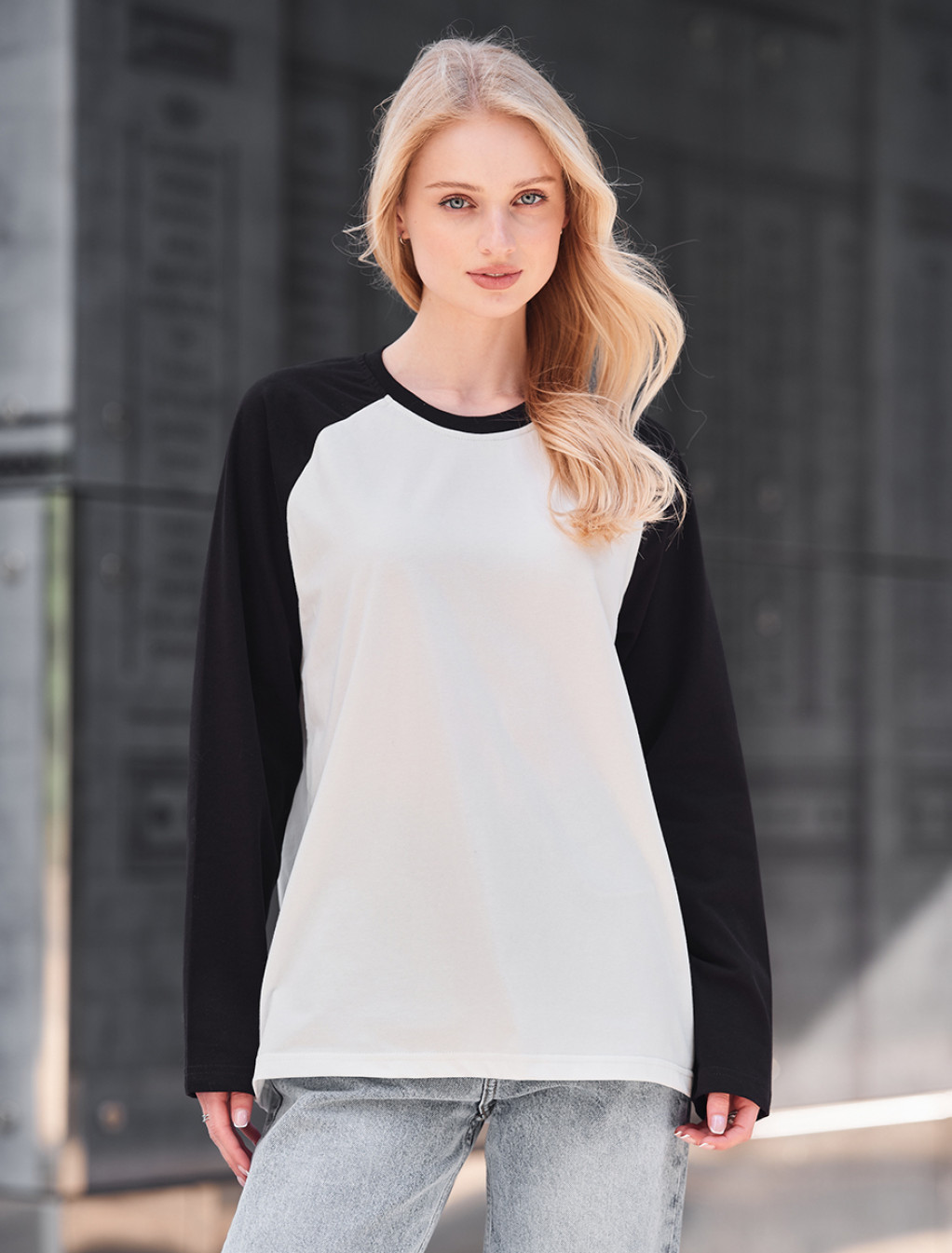 Longsleeve Staff ves white & black