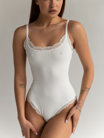 Body Staff cou white