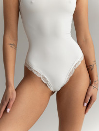 Body Staff cou white