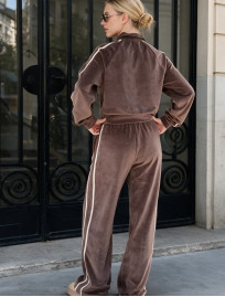 Dres Staff ris brown