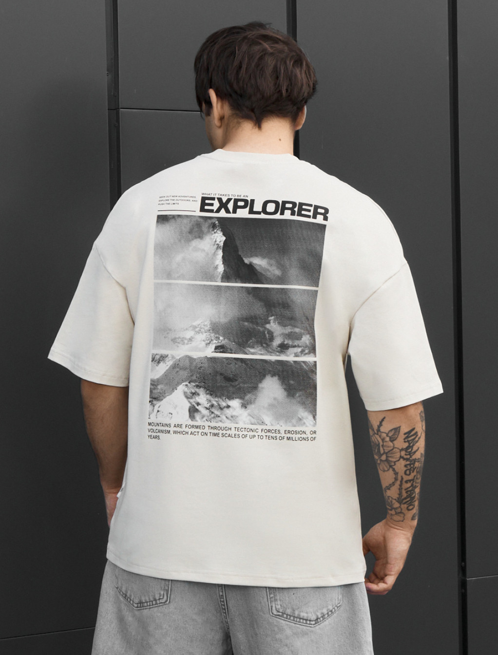 Koszulka Staff explorer oversize