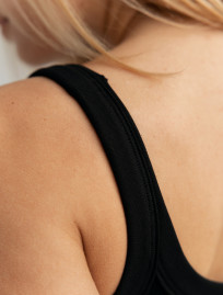 Body Staff uli black