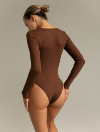 Body Staff kr brown
