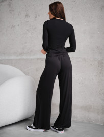 Dres Staff ved black