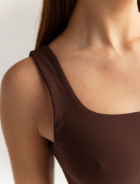 Body Staff si brown
