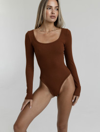 Body Staff pe brown