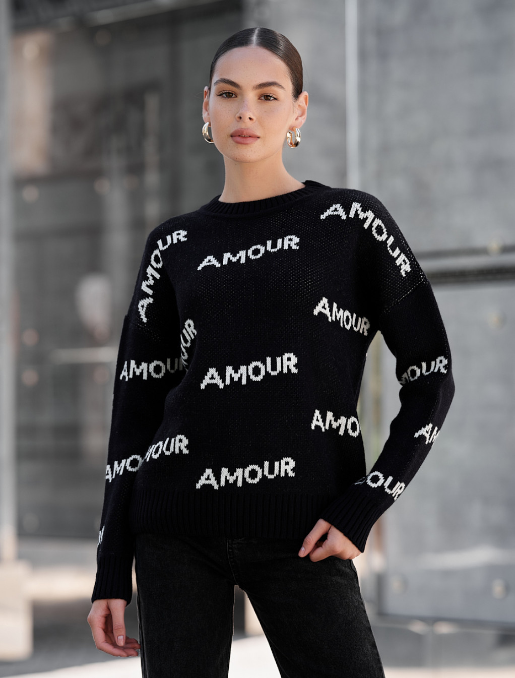 Damski sweter z dzianiny Staff amour black