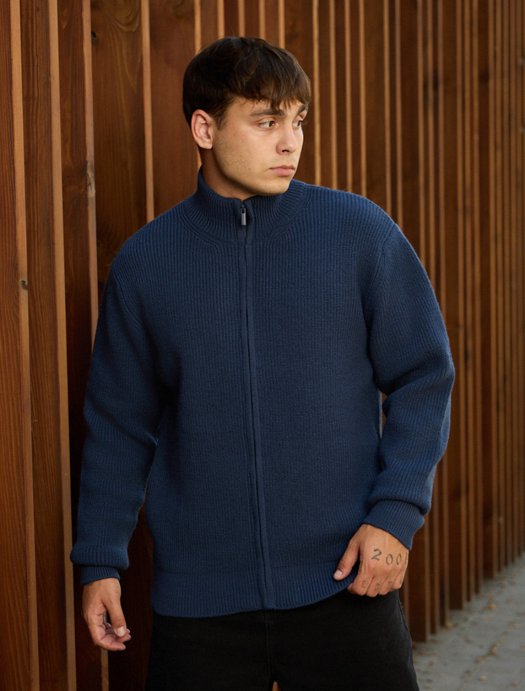 Sweter dzianinowy Staff 99 navy oversize