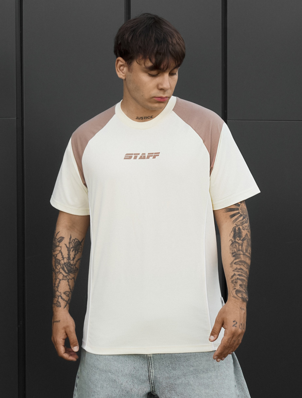 Koszulka Staff milk & light brown logo reglan