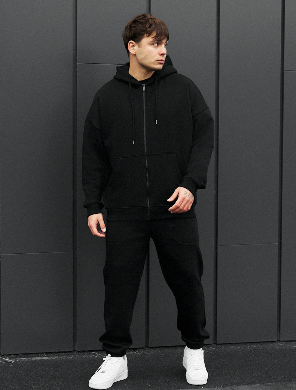 Dres Staff wit zip black oversize fleece