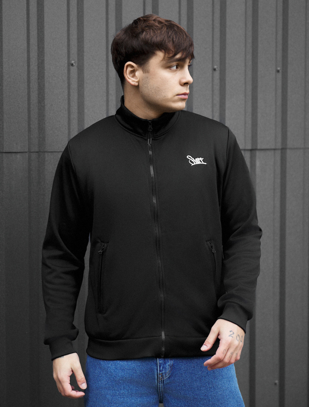 Olimpijka Staff ja logo black