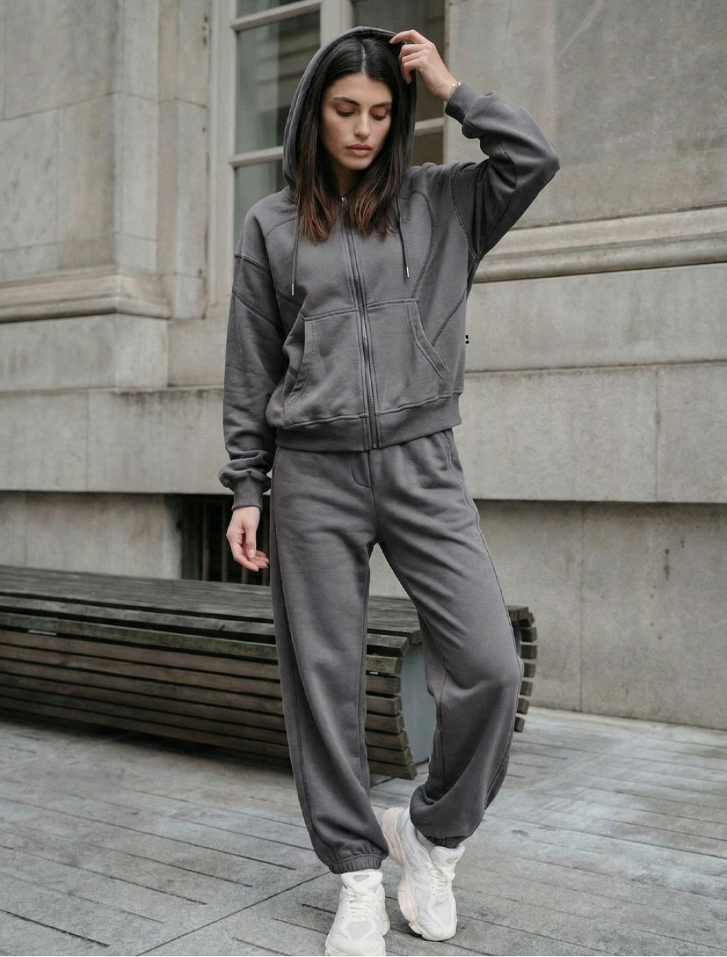 Dres Staff dig dark gray zip oversize