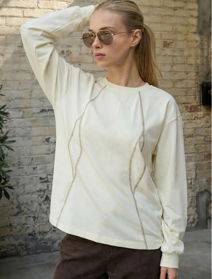 Longsleeve Staff pol milk oversize