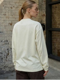 Longsleeve Staff pol milk oversize