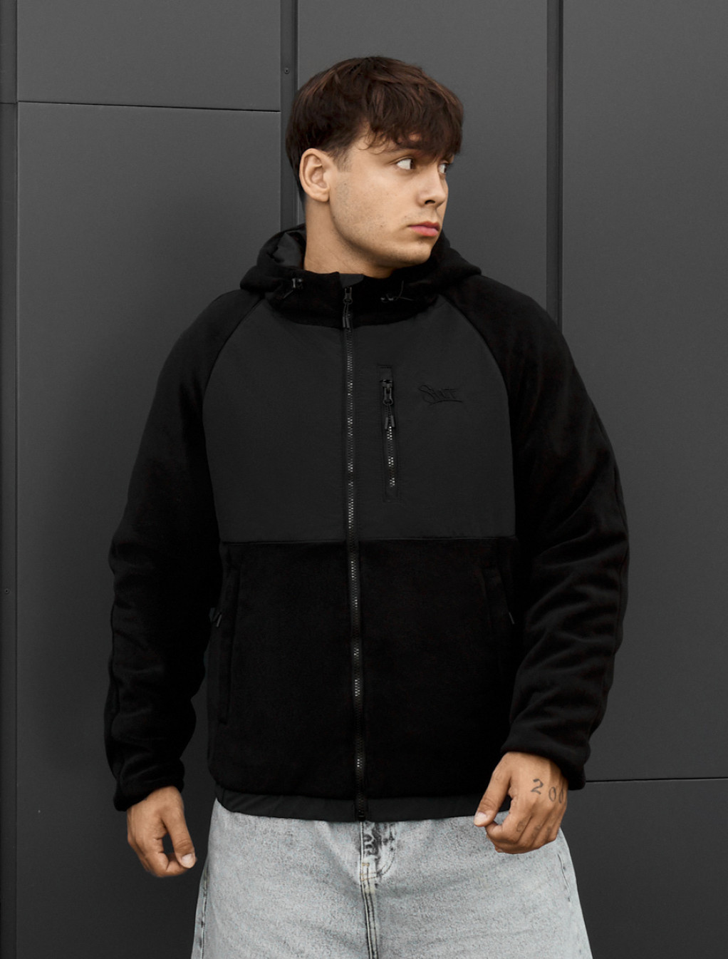 Kurtka Staff so logo black