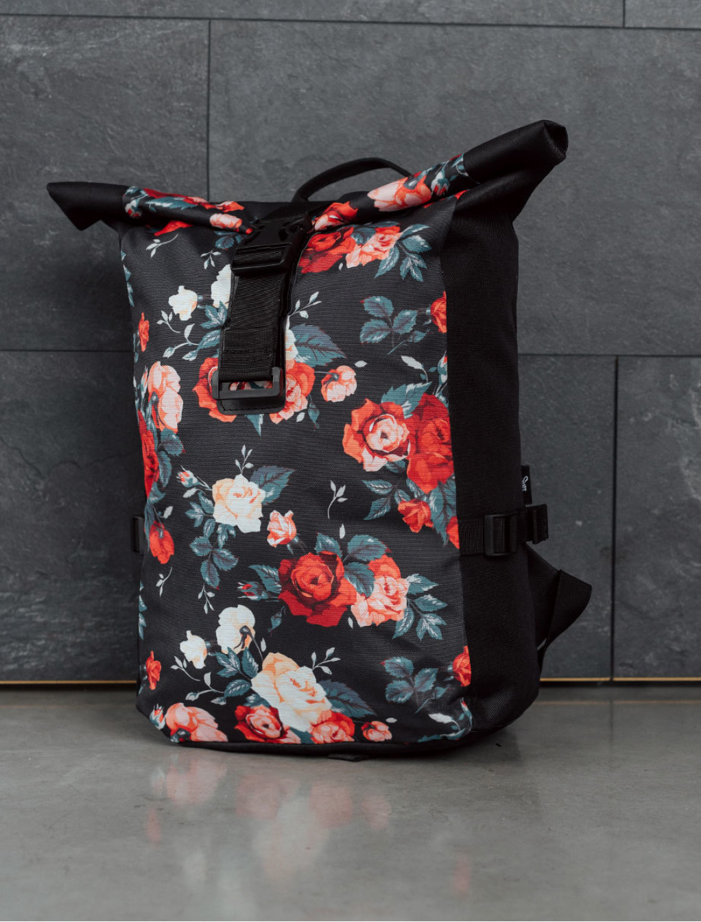 Plecak Staff roll 22L roses