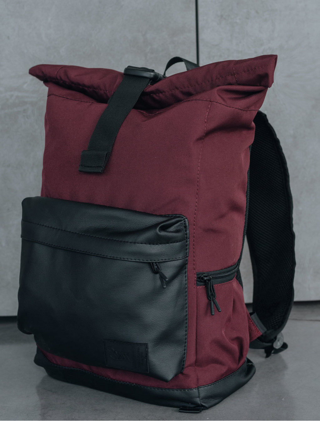 Plecak Staff rolltop 22L black & bordo