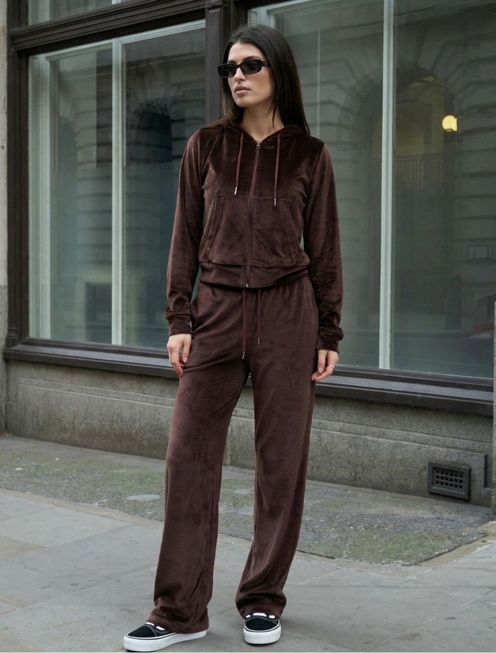 Dres Staff tli zip brown