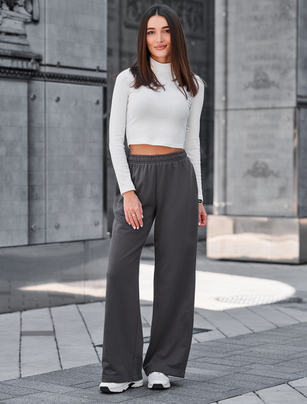 Spodnie dresowe Staff mon gray