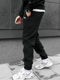 Spodnie Staff nib black logo fleece