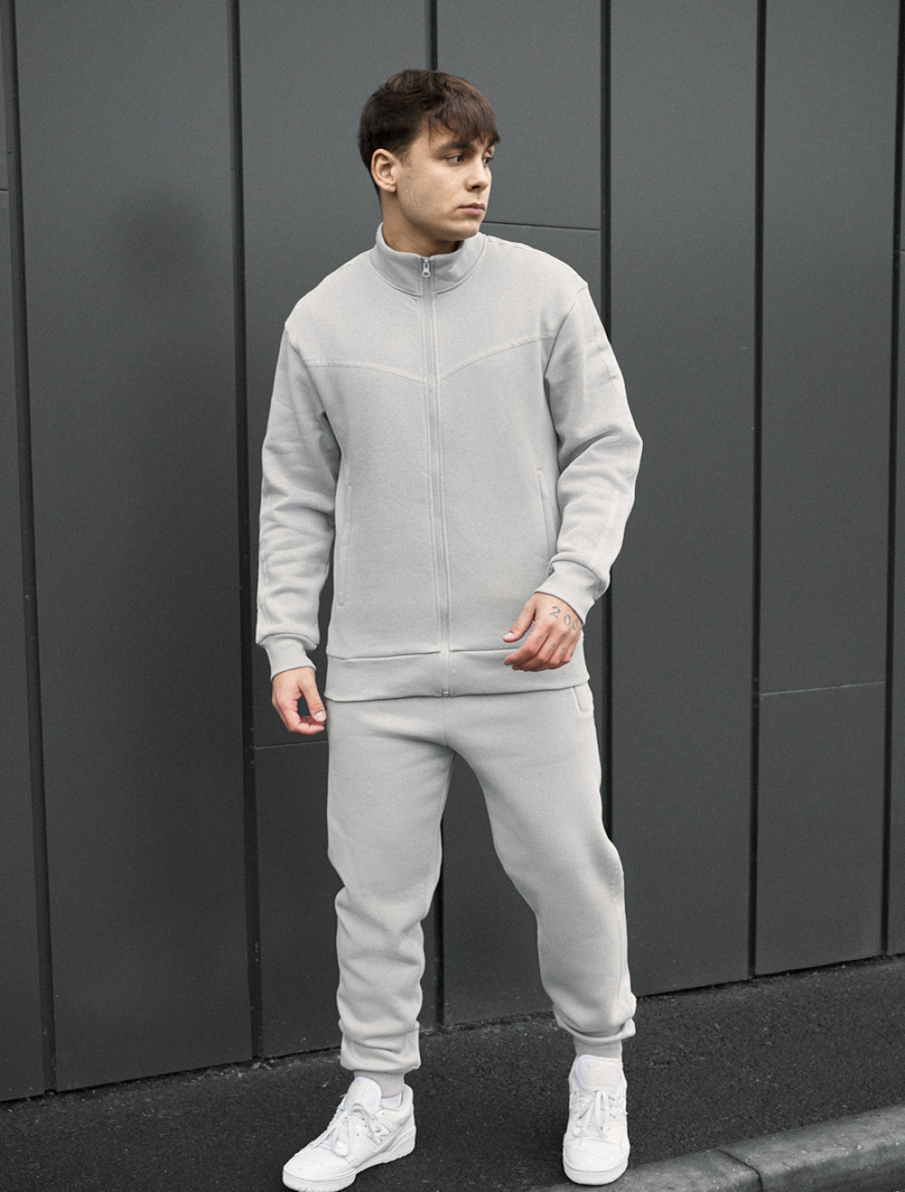 Dres Staff od light gray fleece