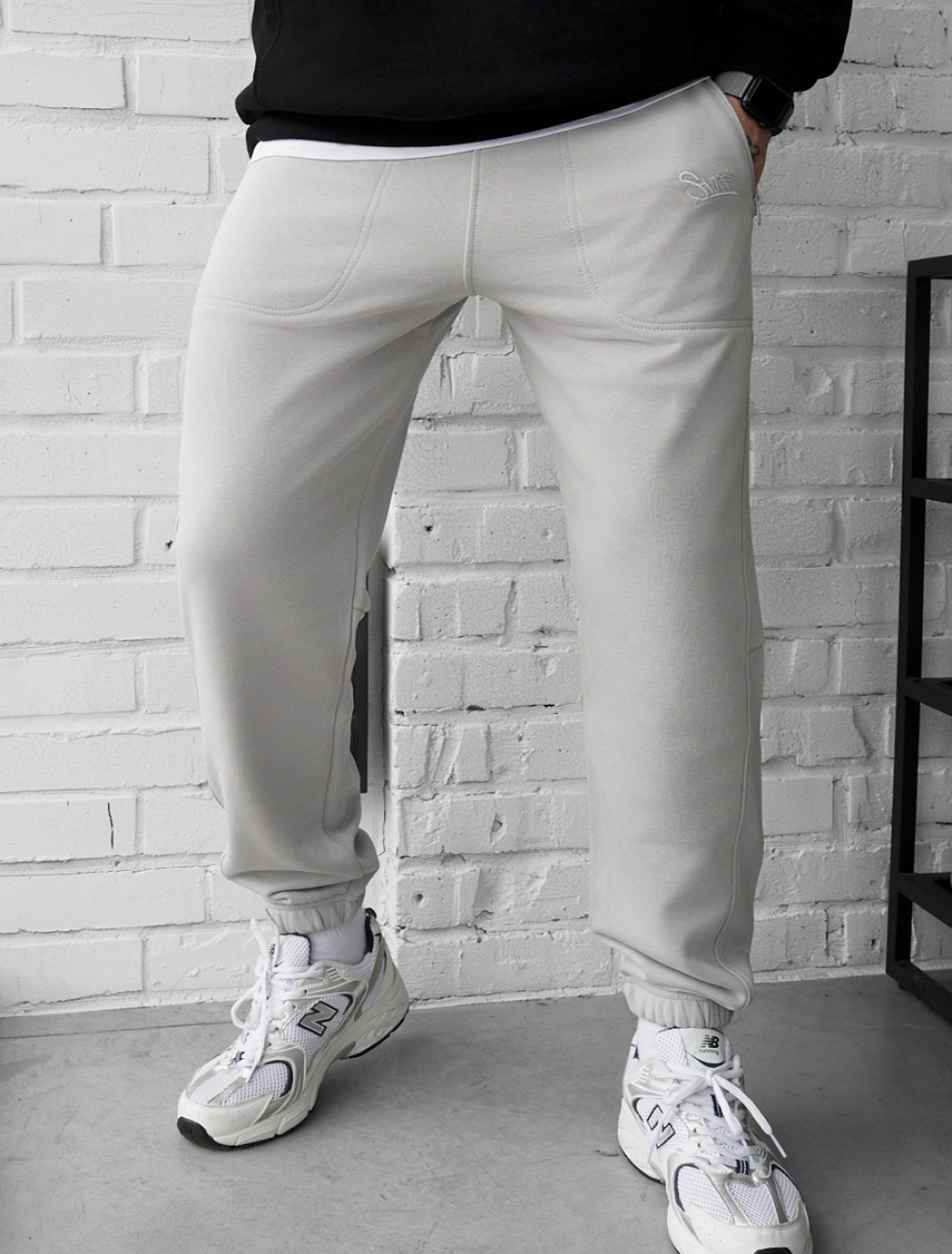 Spodnie dresowe Staff che light gray