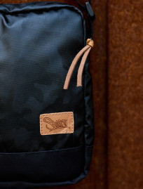 Torba na ramię Staff black camo