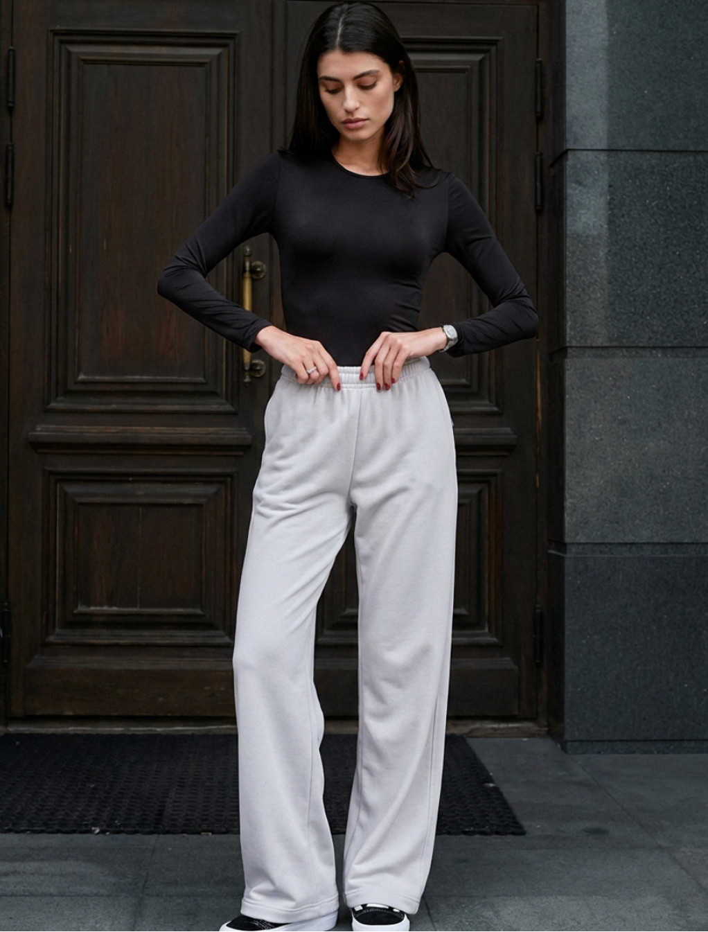 Spodnie dresowe Staff mon light gray