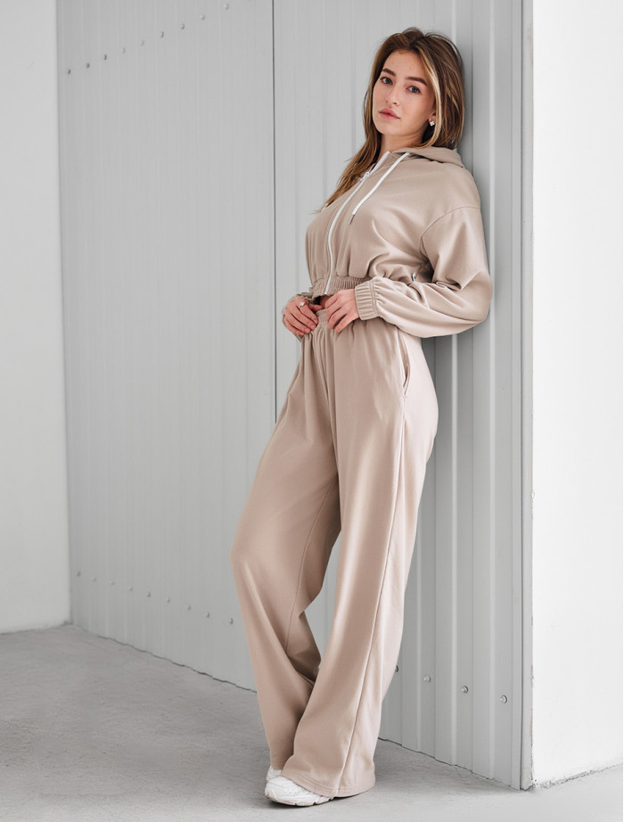 Dres Staff wil beige