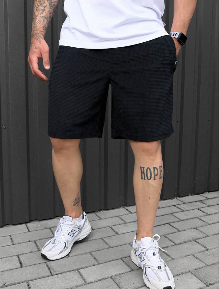 Spodenki Staff at black