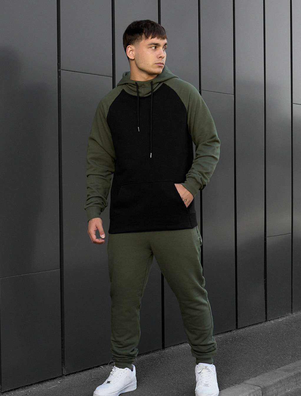 Dres Staff ro khaki & black