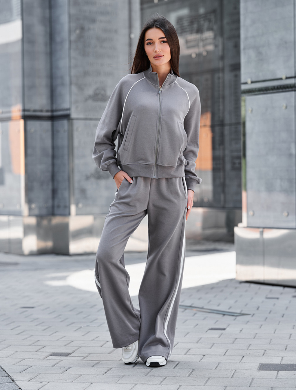 Dres Staff fid gray oversize reflective