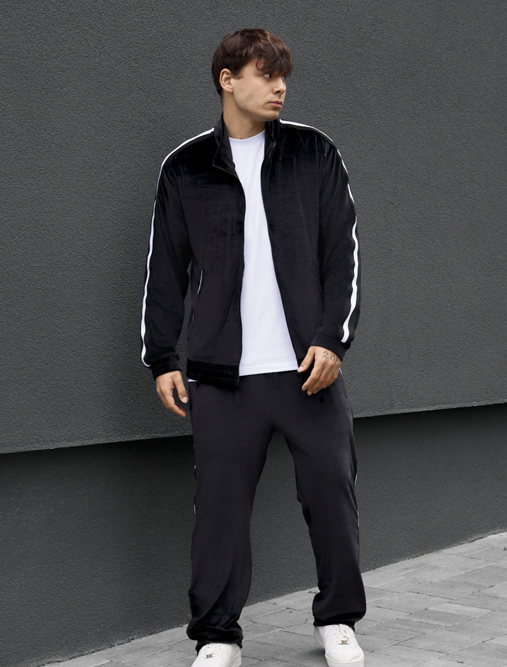 Dres Staff van black zip