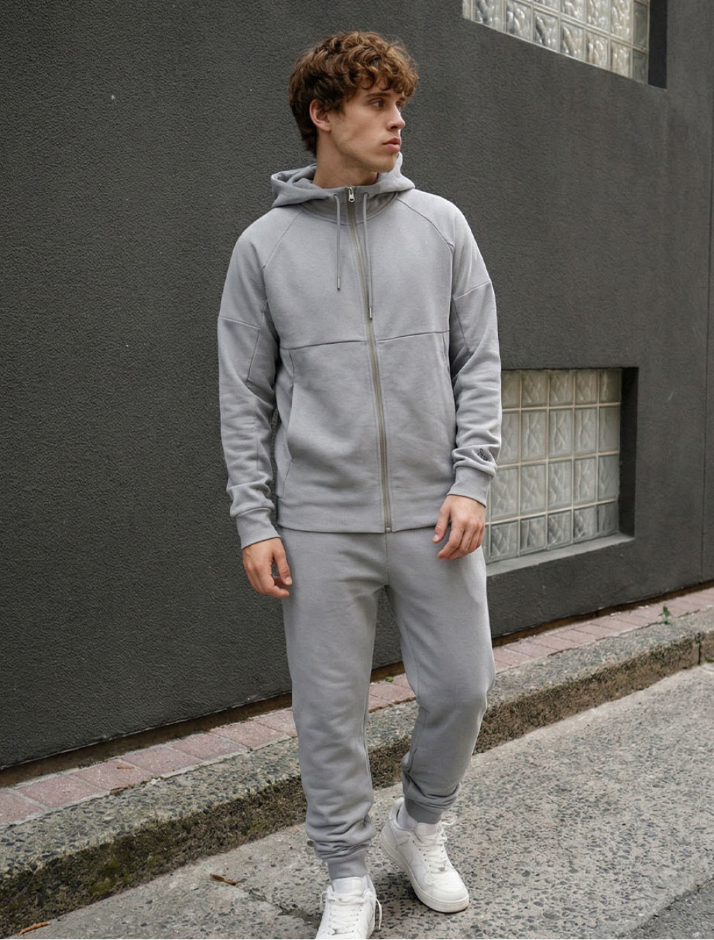 Dres Staff sh zip light gray