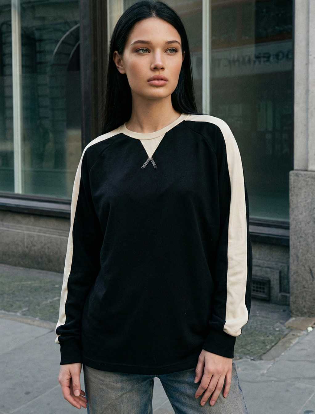 Longsleeve Staff us black & milk