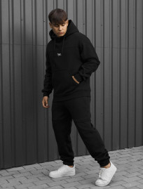 Dres Staff say black logo fleece