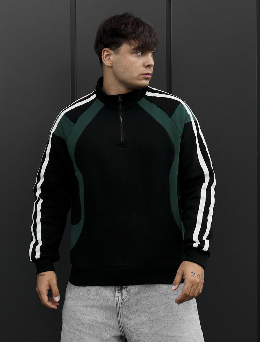 Olimpijka Staff ha black & green oversize fleece