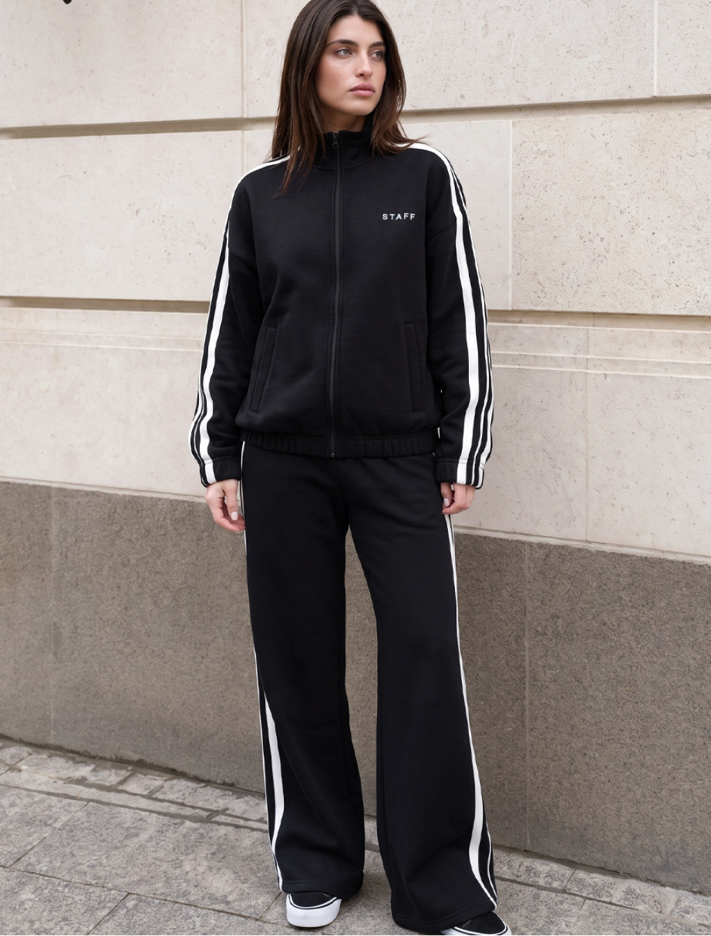 Dres Staff lik black oversize fleece