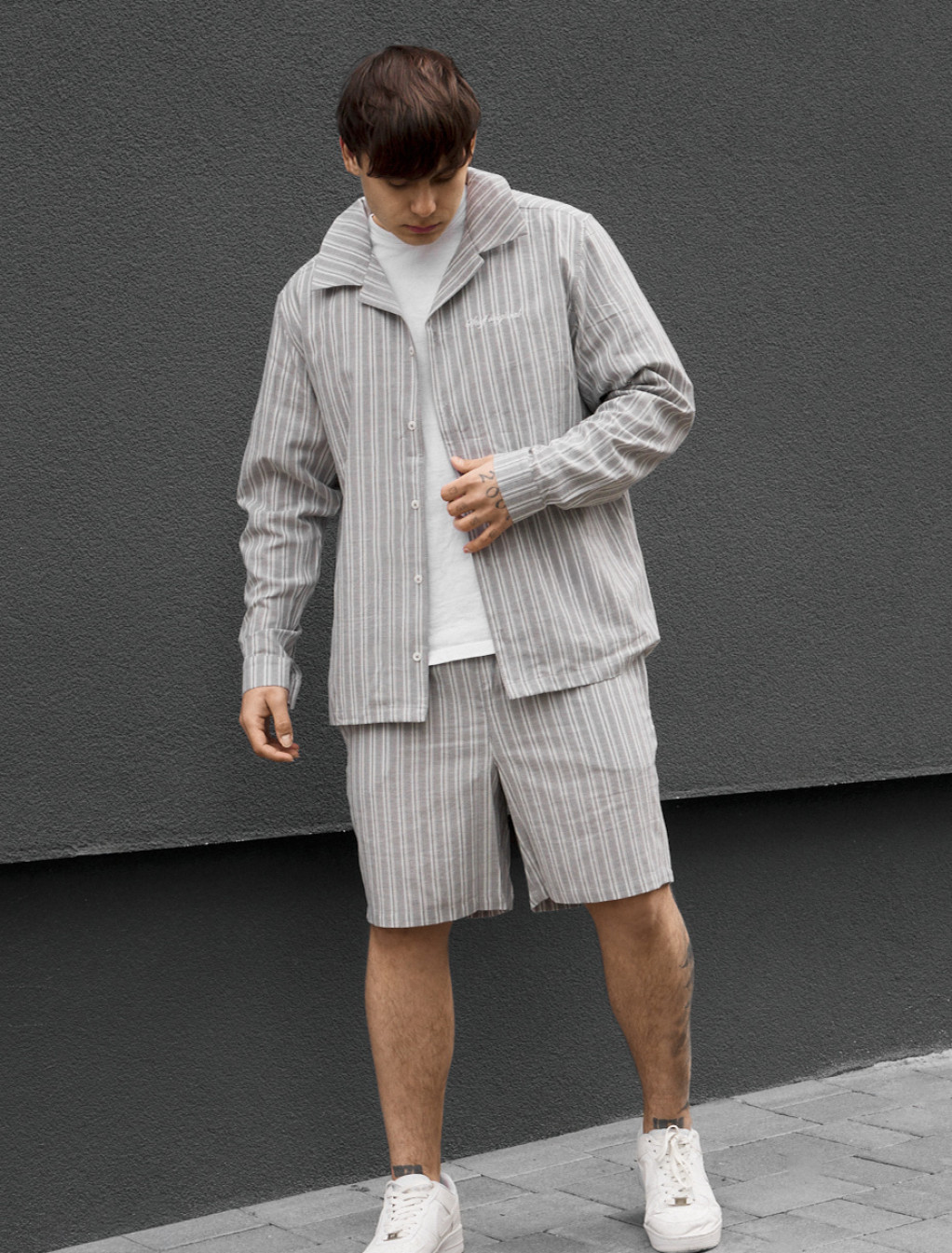 Komplet koszula + spodenki Staff mis light gray