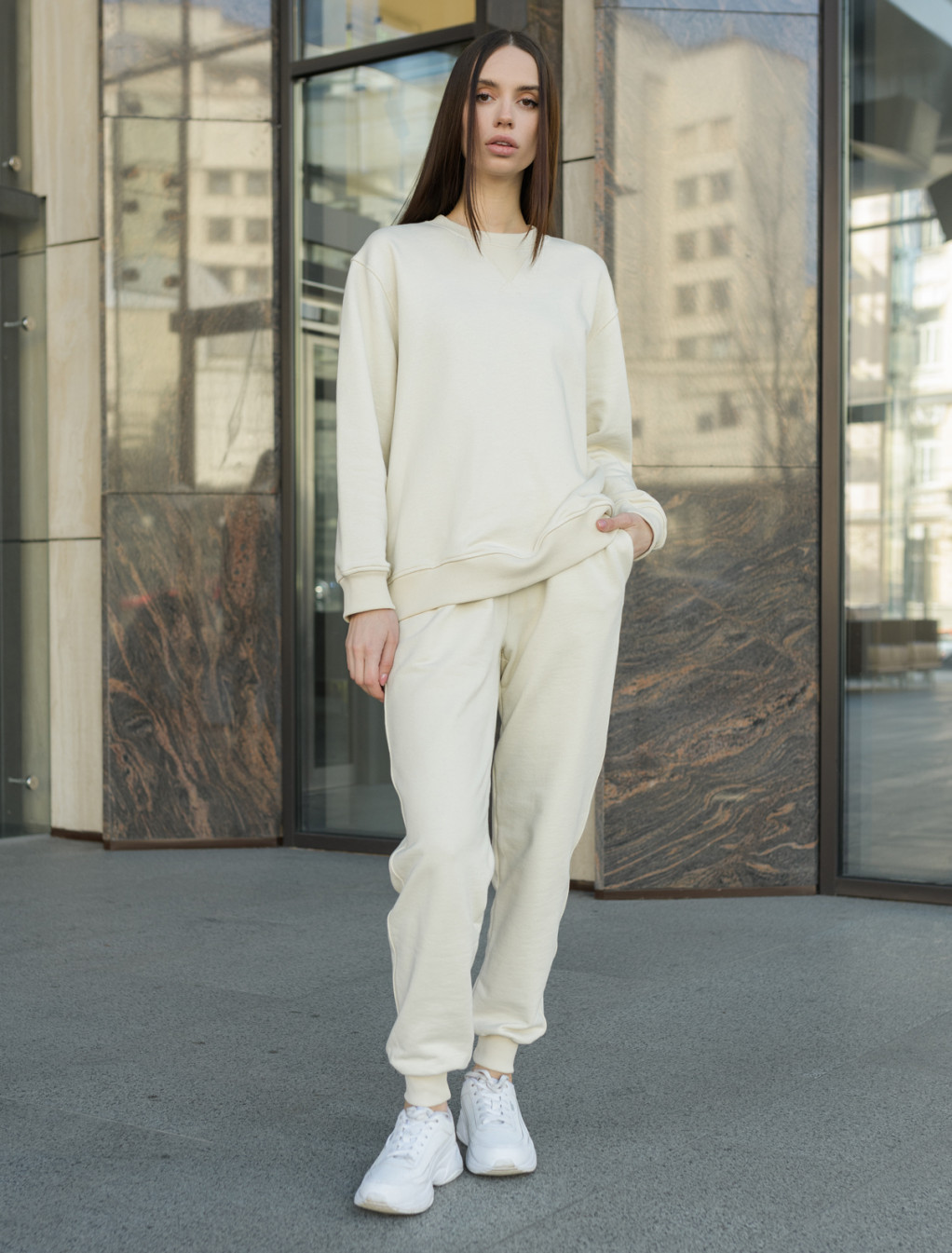 Damski komplet sportowy Staff el milk oversize