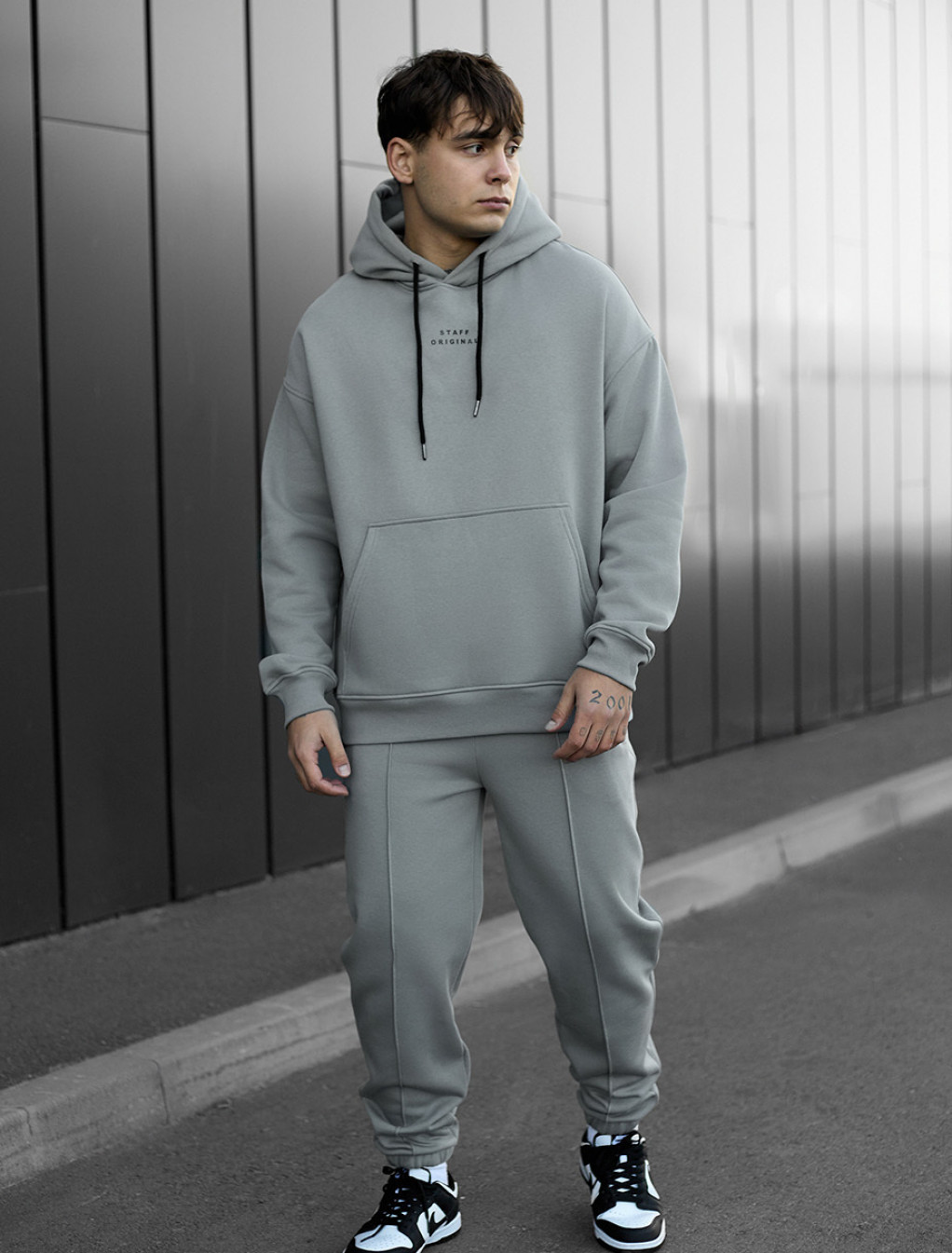 Dres Staff su light gray oversize fleece