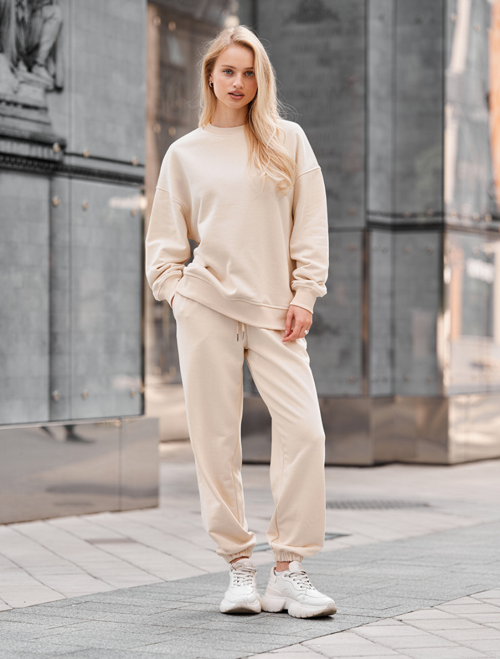 Dres Staff fa milk oversize