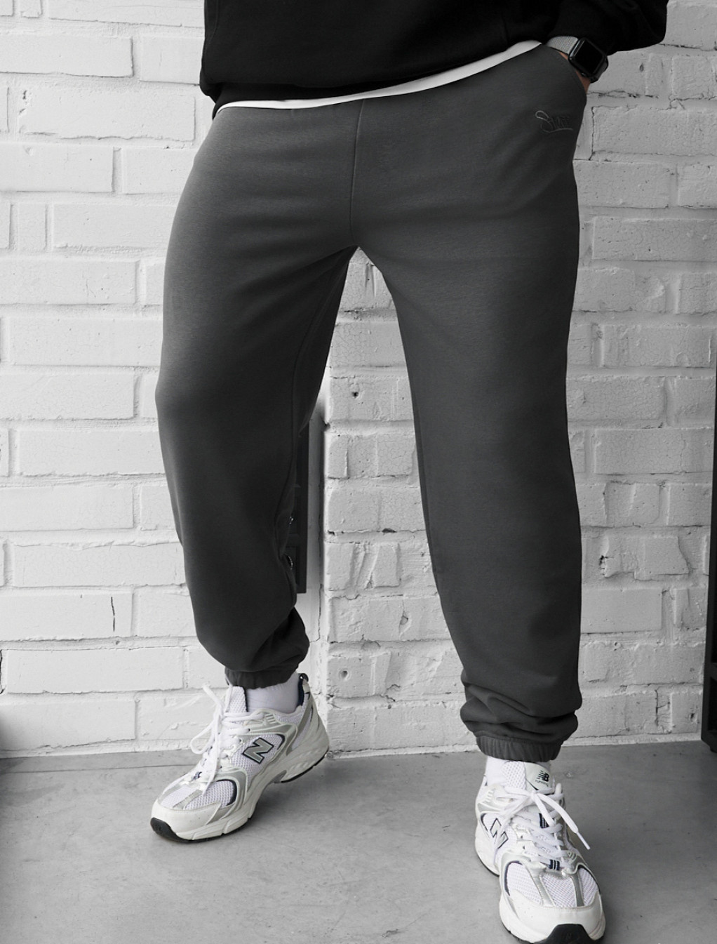 Spodnie dresowe Staff fad dark gray