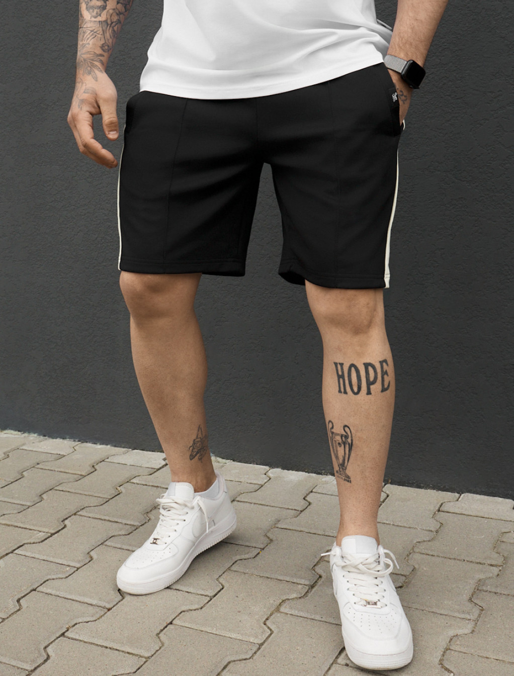 Spodenki Staff sb black & milk