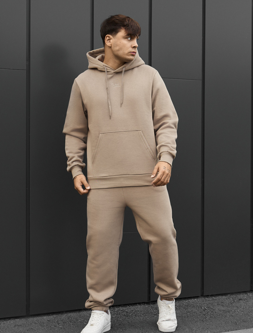 Dres Staff fiv beige logo fleece