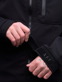 Kurtka soft shell Staff joka black