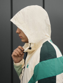 Wiatrówka Staff nix milk & green logo