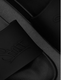Kapcie Staff Staff all black logo